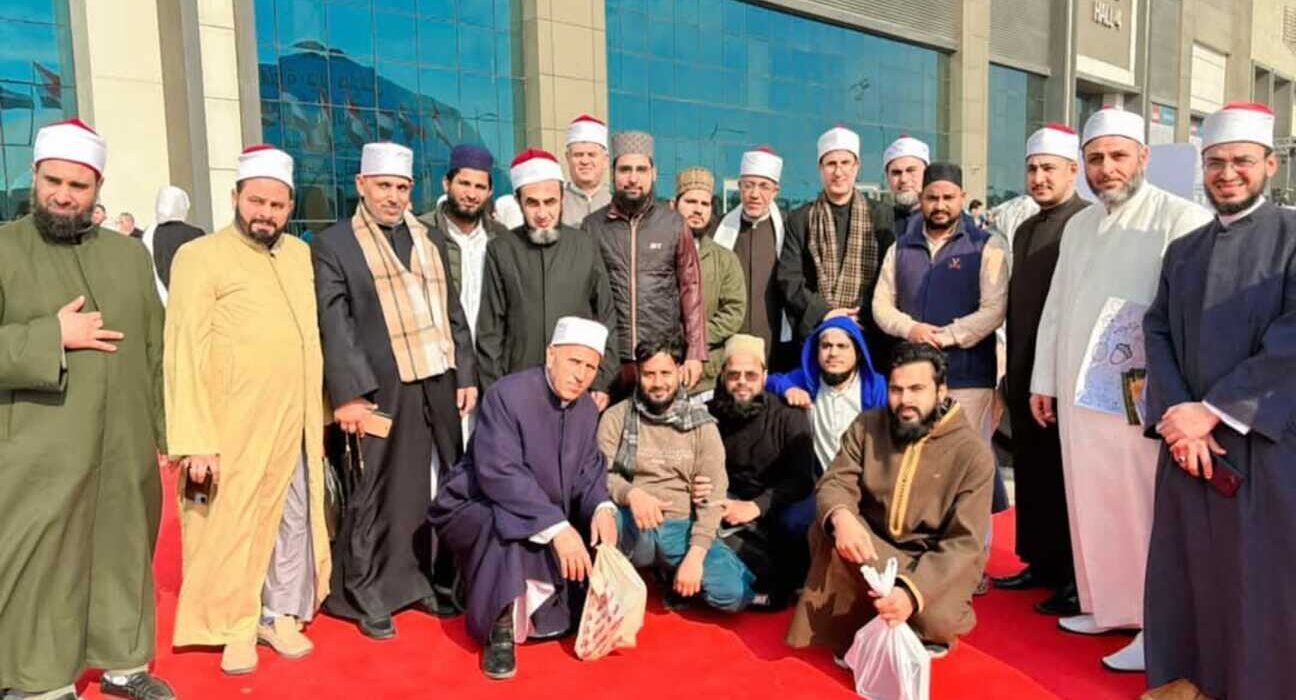 قاہرہ بین الاقوامی کتابی میلے میں ٢٩/جنوری کو ہندوستانی طلبہ کی خصوصی شرکت 5