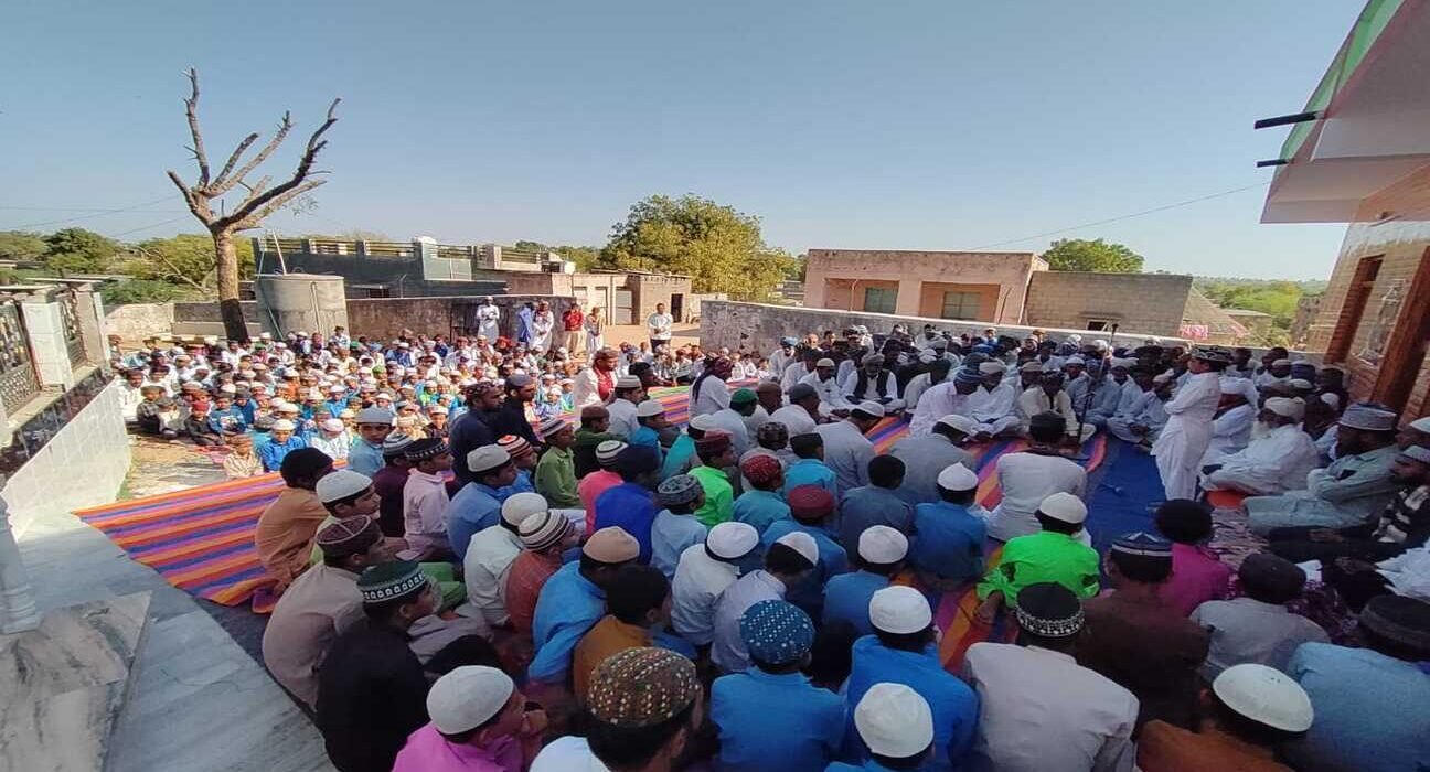 مسجد حضرت عمر بن خطاب میں حضرت پیر سید داون شاہ بخاری کی یاد میں محفل 5