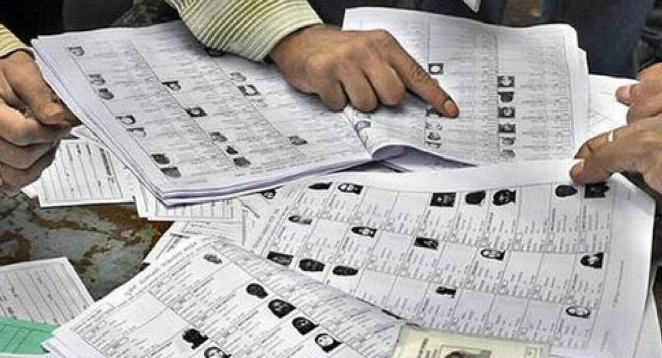 بہار میں ووٹر لسٹ تنازع: کانگریس کا الیکشن کمیشن پر اعتراض 5
