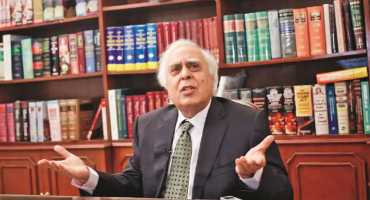 کپل سبل کا حیران دعویٰ: سابق نائب صدر جگدیپ دھنکر لاپتہ؟ 5
