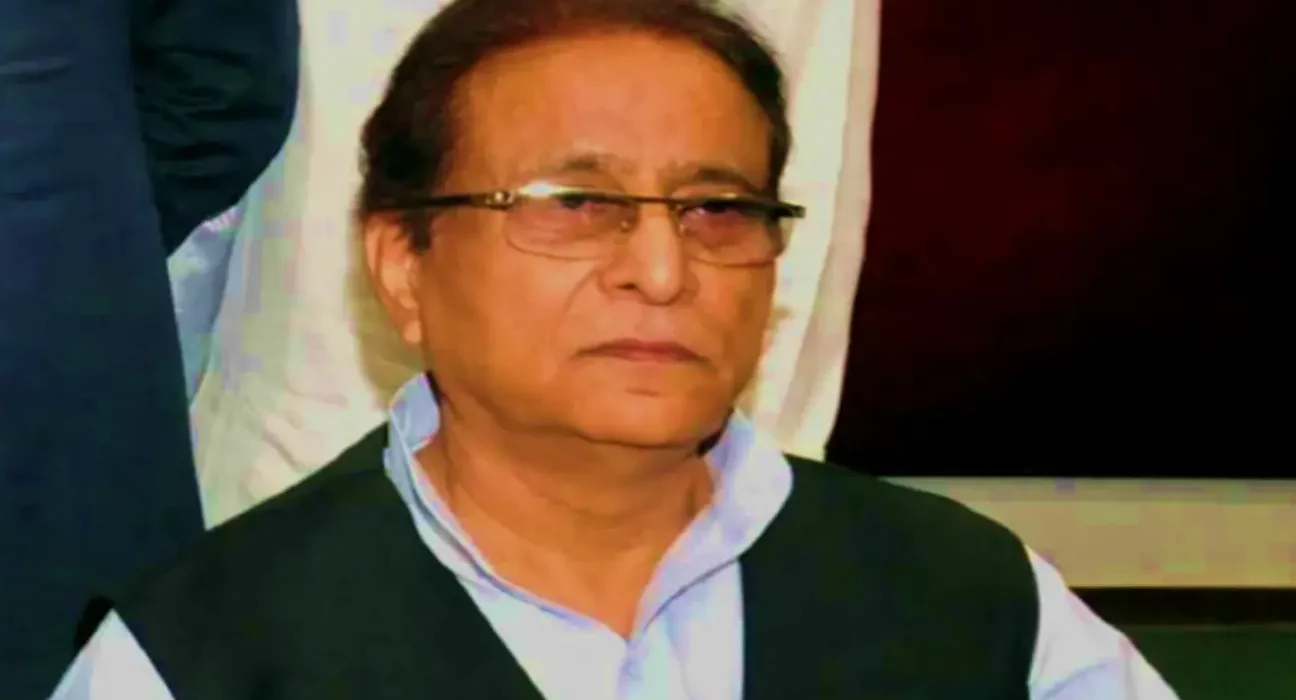 سیاسی انتقام کے شکار اعظم خان آخرکار جیت کی طرف گامزن 5
